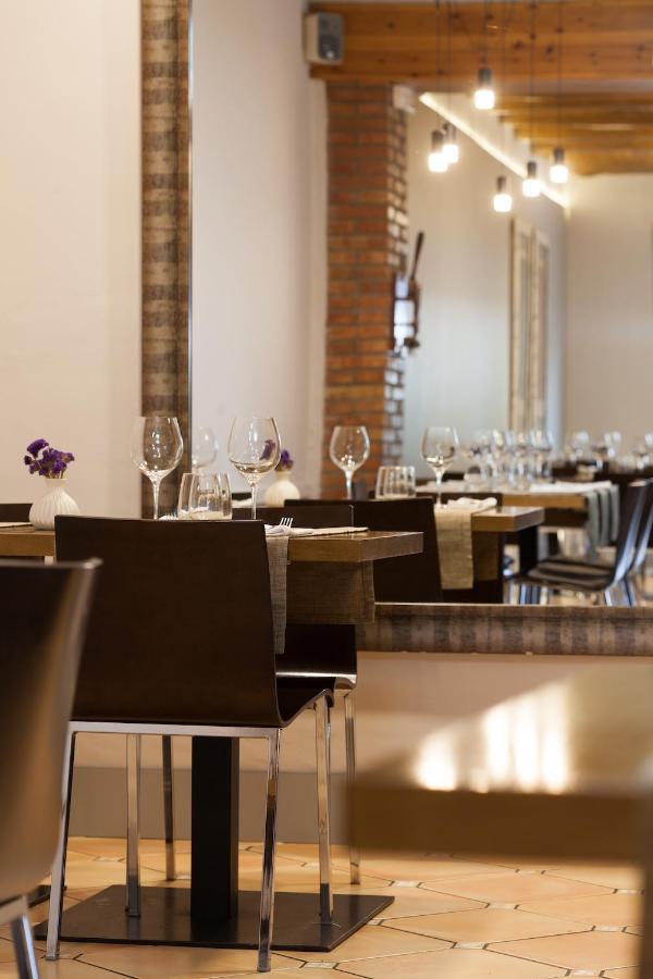 Cubells Hostal Restaurant Roma מראה חיצוני תמונה